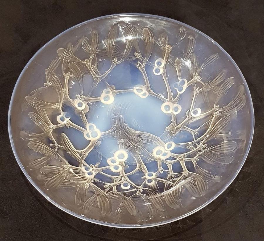 RenÃ© Lalique Art Deco Gui Cup 1921, More Informations...