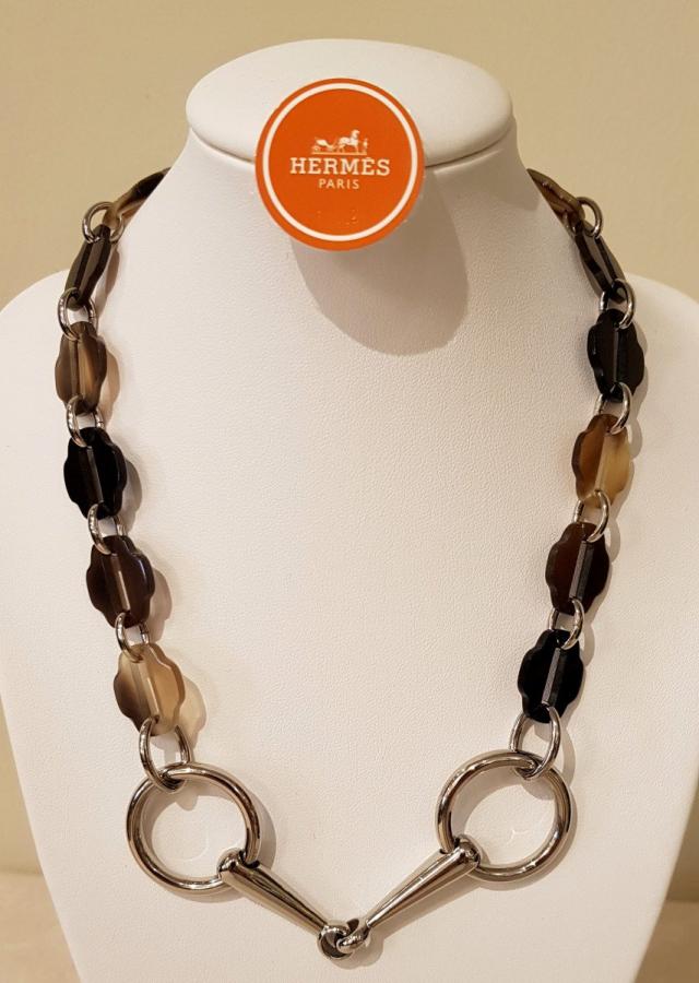 HermÃ¨s Horse Bit Necklace Horn & Metal Silver Palladium , More Informations...