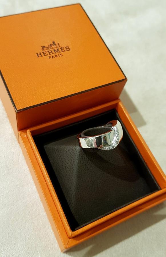 HermÃ¨s Paris Ring White Gold & Diamonds, More Informations...